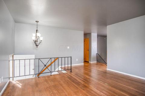 2908 N Gresham Rd, Columbus, OH 43204 photo 7
