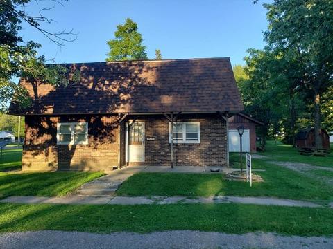 620 N Johnson St, Ada, OH 45810 photo 1