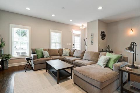 266 E 3rd Ave, Columbus, OH 43201 photo 6