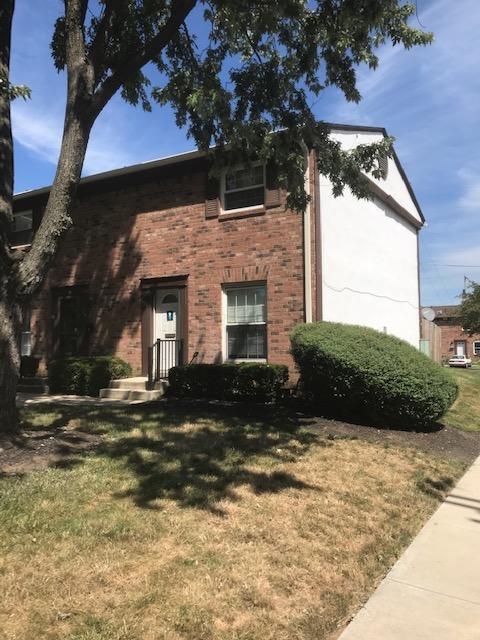 122 Beacon Run E, Columbus, OH 43228 photo 1