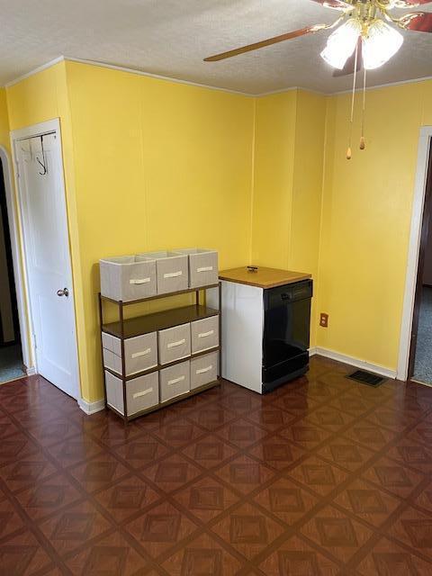 618 Renick Ave, Circleville, OH 43113 photo 7