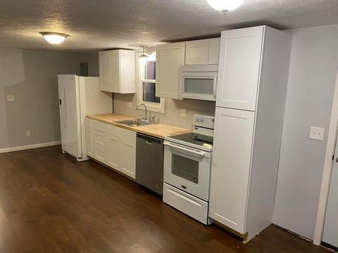 432 E Mill St, Circleville, OH 43113 photo 5