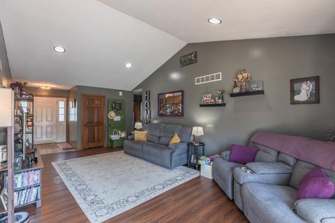 108 Case Ct, Lancaster, OH 43130 photo 6
