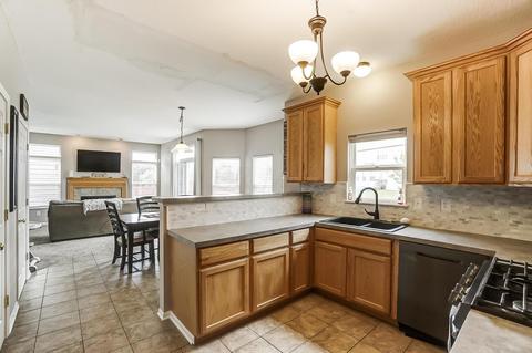 1010 Vanwert Loop, Blacklick, OH 43004 photo 14