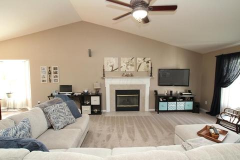 5600 Stevens Dr, Orient, OH 43146 photo 4