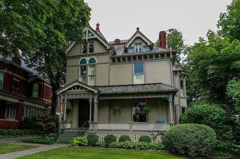 845 E High St, Springfield, OH 45505 photo 2