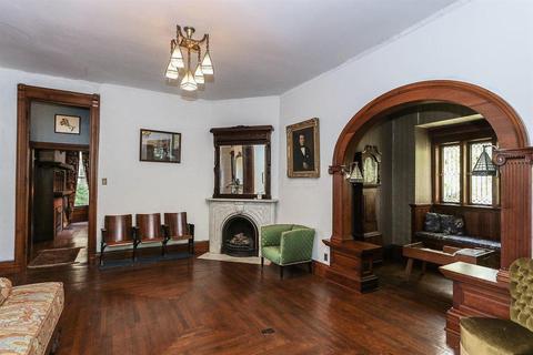 845 E High St, Springfield, OH 45505 photo 18