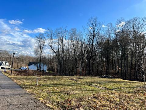 1826 Bent Creek Dr #LOT 52, Lancaster, OH 43130