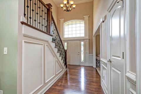 2736 Silverleaf Dr, Powell, OH 43065 photo 4