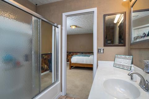 202 Spring Meadow Dr, Georgetown, OH 45121 photo 19