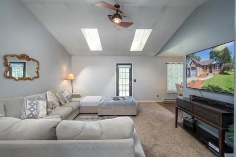 202 Spring Meadow Dr, Georgetown, OH 45121 photo 11