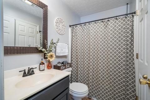 202 Spring Meadow Dr, Georgetown, OH 45121 photo 13