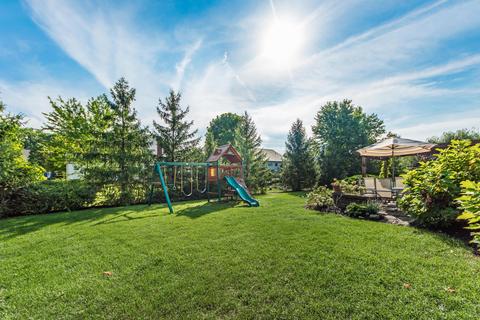 6586 Weston Cir E, Dublin, OH 43016 photo 3