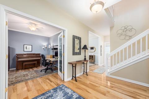 6586 Weston Cir E, Dublin, OH 43016 photo 4