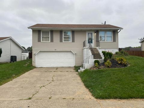 227 Trace Dr, Lancaster, OH 43130 photo 1