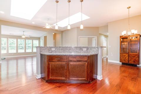 5927 Eiger Dr, Columbus, OH 43213 photo 11