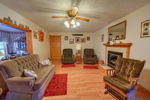 530 Joy Ct, Circleville, OH 43113 photo 9