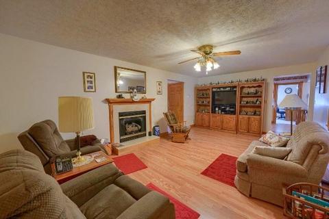 530 Joy Ct, Circleville, OH 43113 photo 11