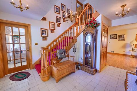 530 Joy Ct, Circleville, OH 43113 photo 5