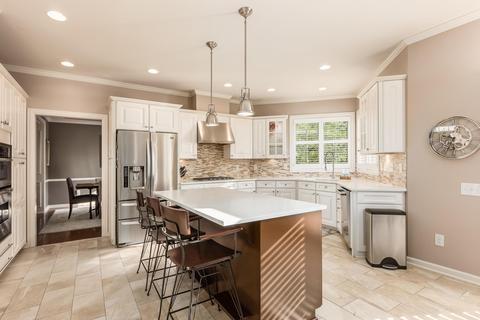 8010 Luckstone Dr, Dublin, OH 43017 photo 3