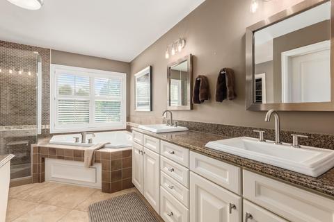 8010 Luckstone Dr, Dublin, OH 43017 photo 22