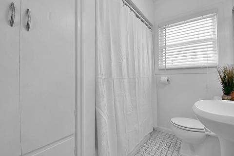 369 E Beechwold Blvd, Columbus, OH 43214 photo 22