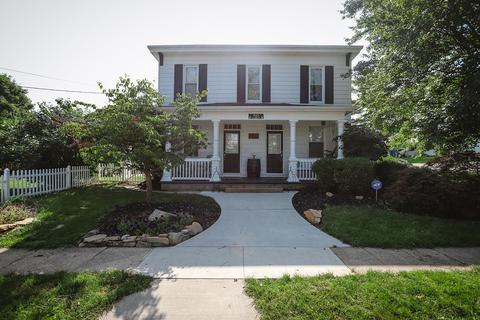 90 S Brown St, Lithopolis, OH 43136 photo 2