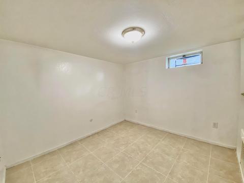 3834 Farm Brook Ln, Columbus, OH 43204 photo 35