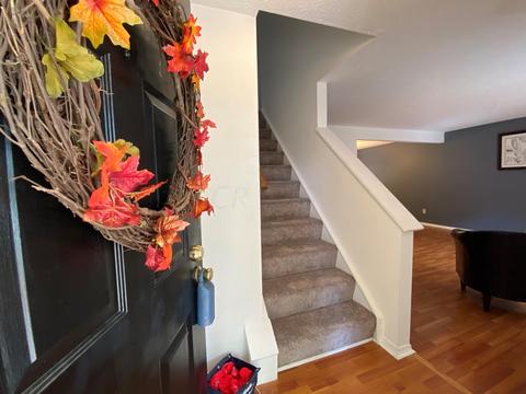 3834 Farm Brook Ln, Columbus, OH 43204 photo 8