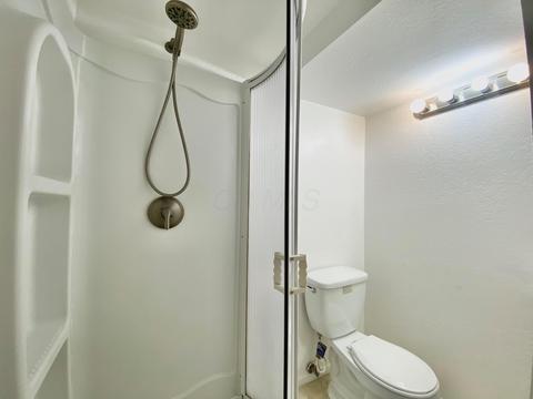 3834 Farm Brook Ln, Columbus, OH 43204 photo 33