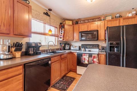 90 Brooksedge Dr E, Pataskala, OH 43062 photo 9