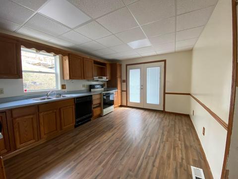 320 5th St, Lowell, OH 45744 photo 9