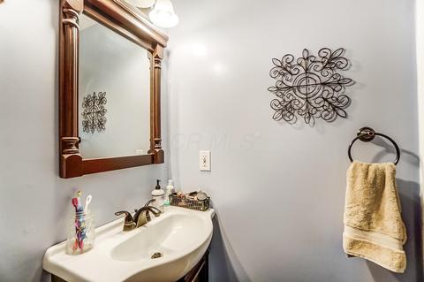 643 Dovalon Pl, Galloway, OH 43119 photo 12