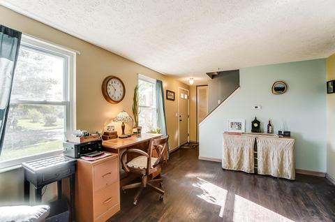643 Dovalon Pl, Galloway, OH 43119 photo 3