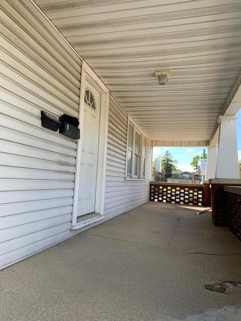 8 N Florence St, Springfield, OH 45503 photo 2
