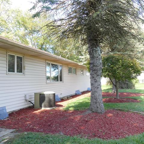 1166 Forest Hill Dr, Marion, OH 43302 photo 4
