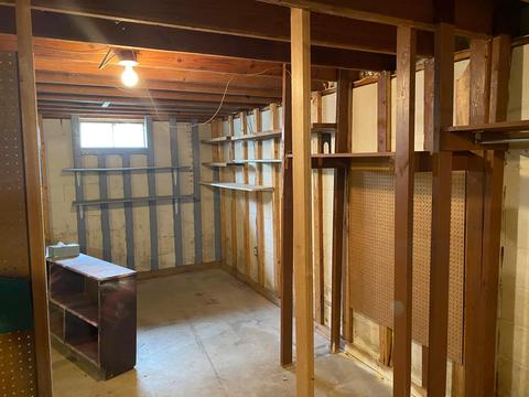 892 E Main St, Logan, OH 43138 photo 10