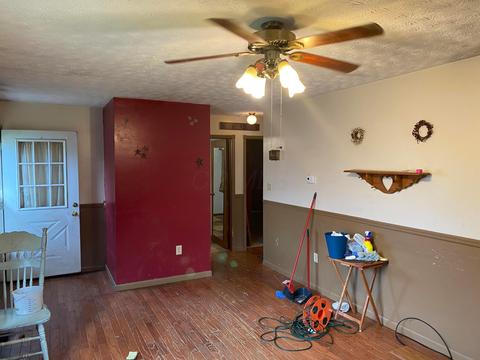 892 E Main St, Logan, OH 43138 photo 3