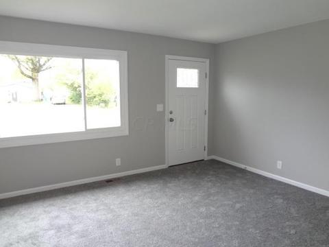 590 Westphal Ave, Columbus, OH 43213 photo 2