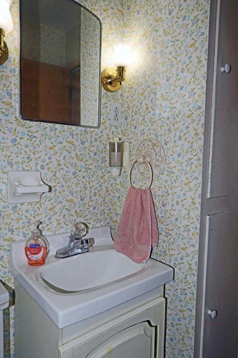 280 E Kossuth St, Columbus, OH 43206 photo 19