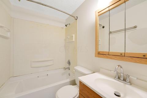 3826 Beechton Rd, Columbus, OH 43232 photo 18