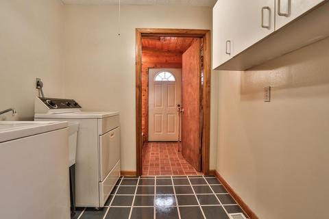 250 Sunset Dr, Circleville, OH 43113 photo 22