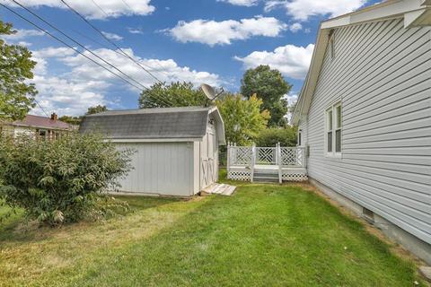 250 Sunset Dr, Circleville, OH 43113 photo 4
