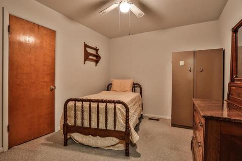 250 Sunset Dr, Circleville, OH 43113 photo 17