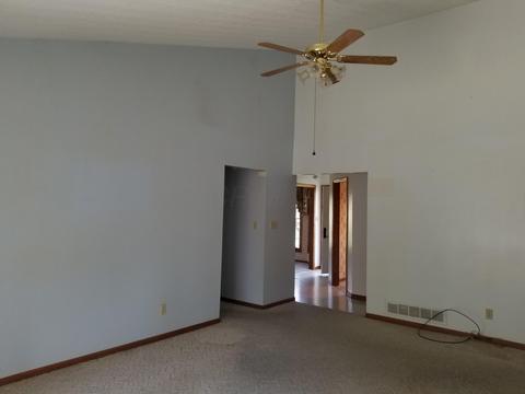 3975 Stringtown Rd NW, Lancaster, OH 43130 photo 10