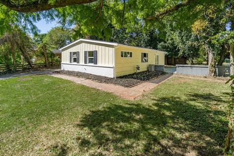 1663 Simpson Dr, Columbus, OH 43227 photo 3