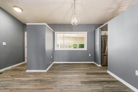 1663 Simpson Dr, Columbus, OH 43227 photo 9