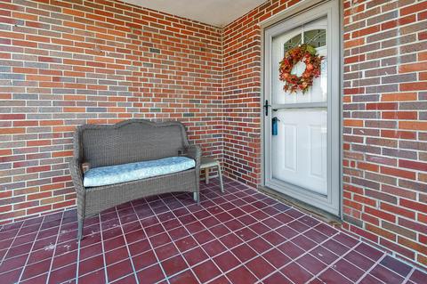 459 E Cliff St, Baltimore, OH 43105 photo 6