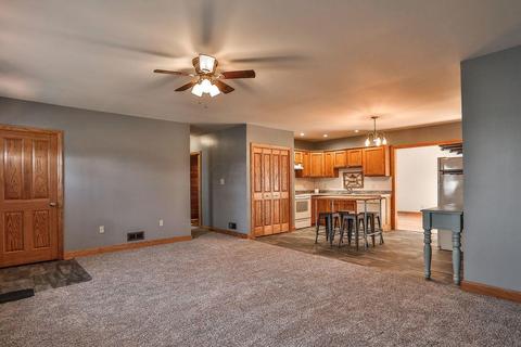 24250 Sisk Rd, Circleville, OH 43113 photo 3