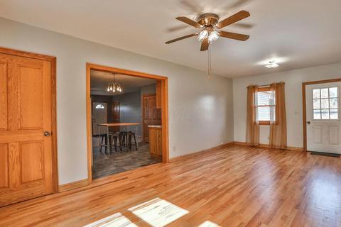 24250 Sisk Rd, Circleville, OH 43113 photo 6